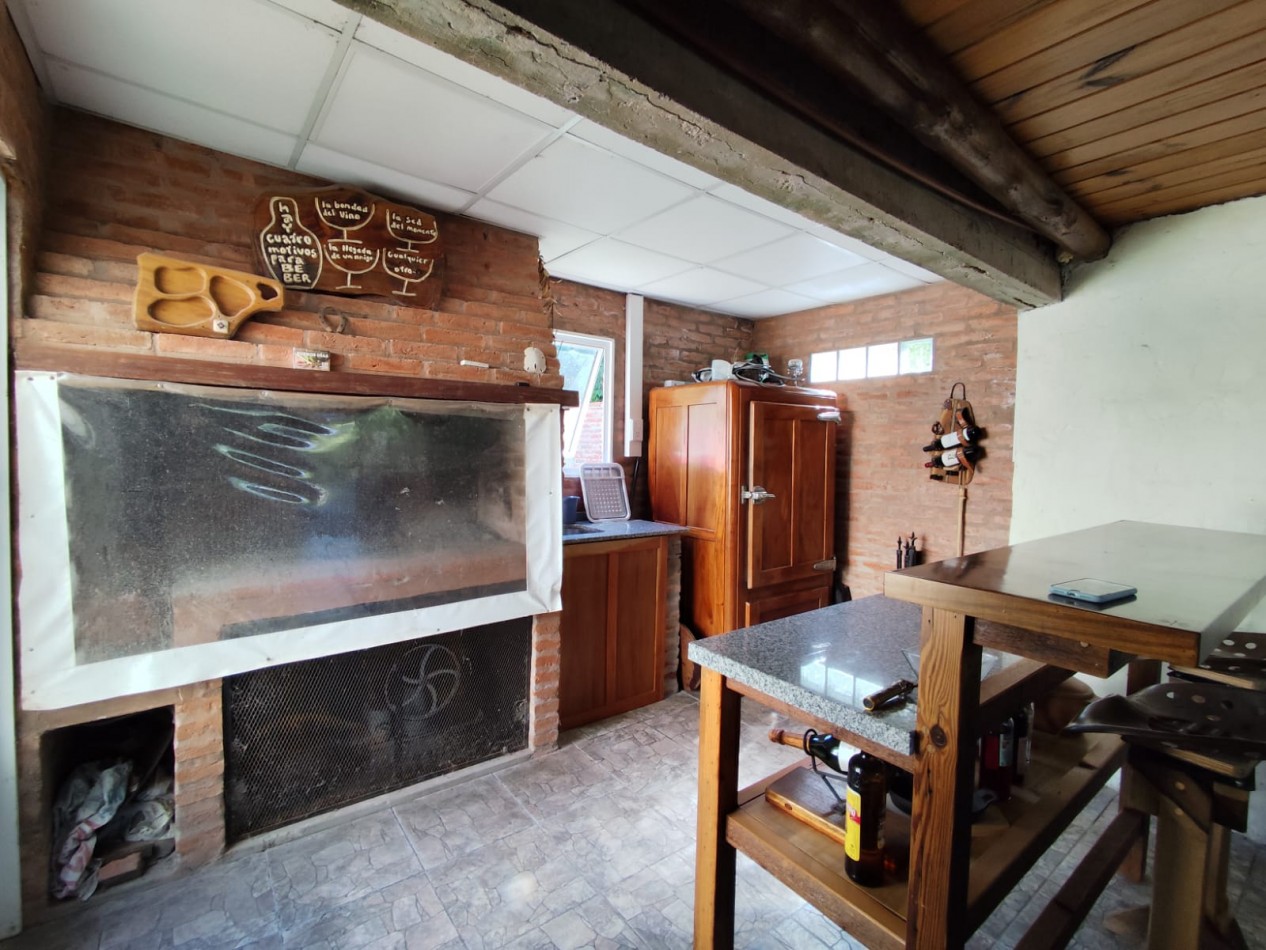 CASA QUINTA EN ARROYO LEYES - km 10,5 