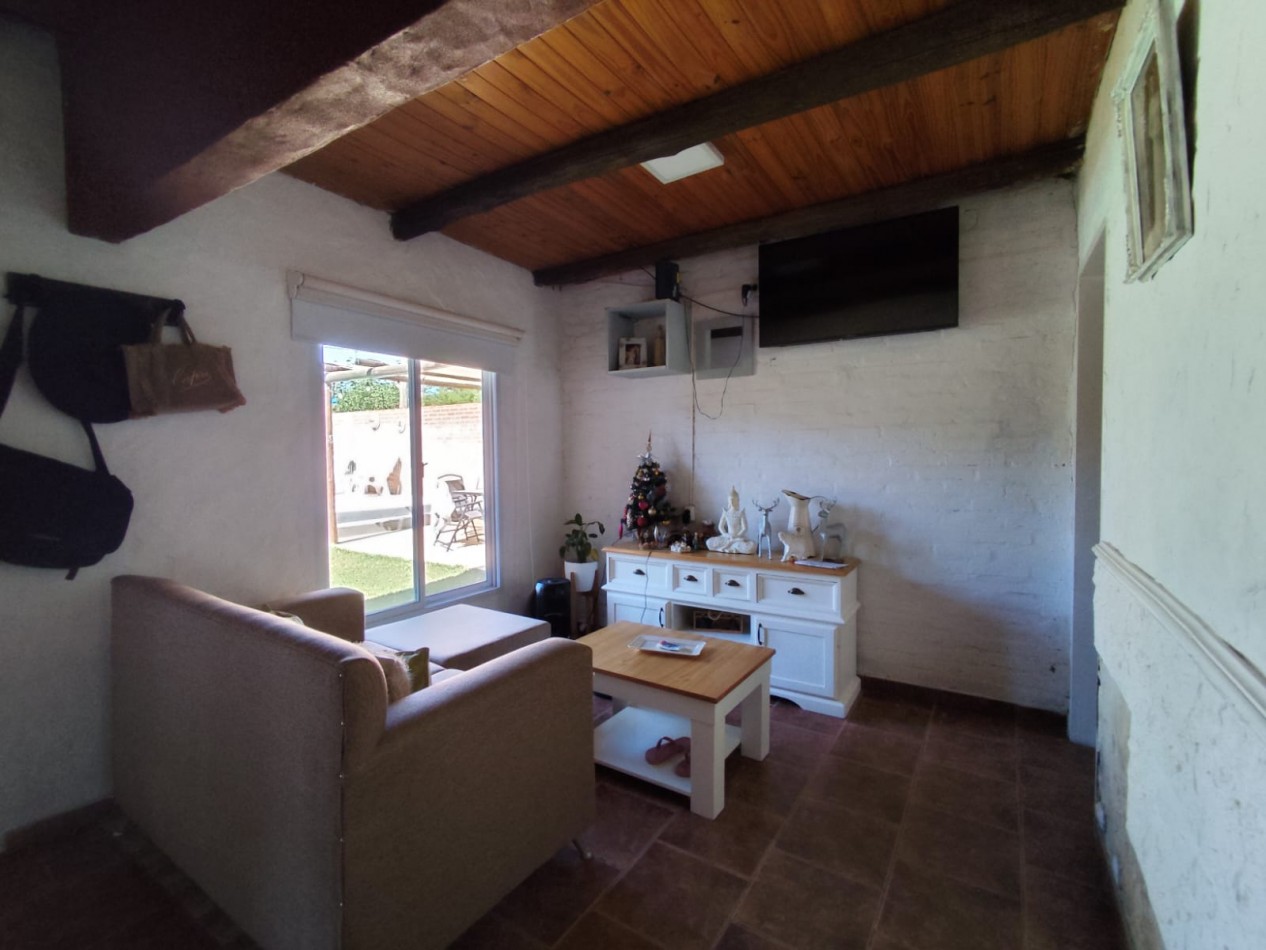 CASA QUINTA EN ARROYO LEYES - km 10,5 