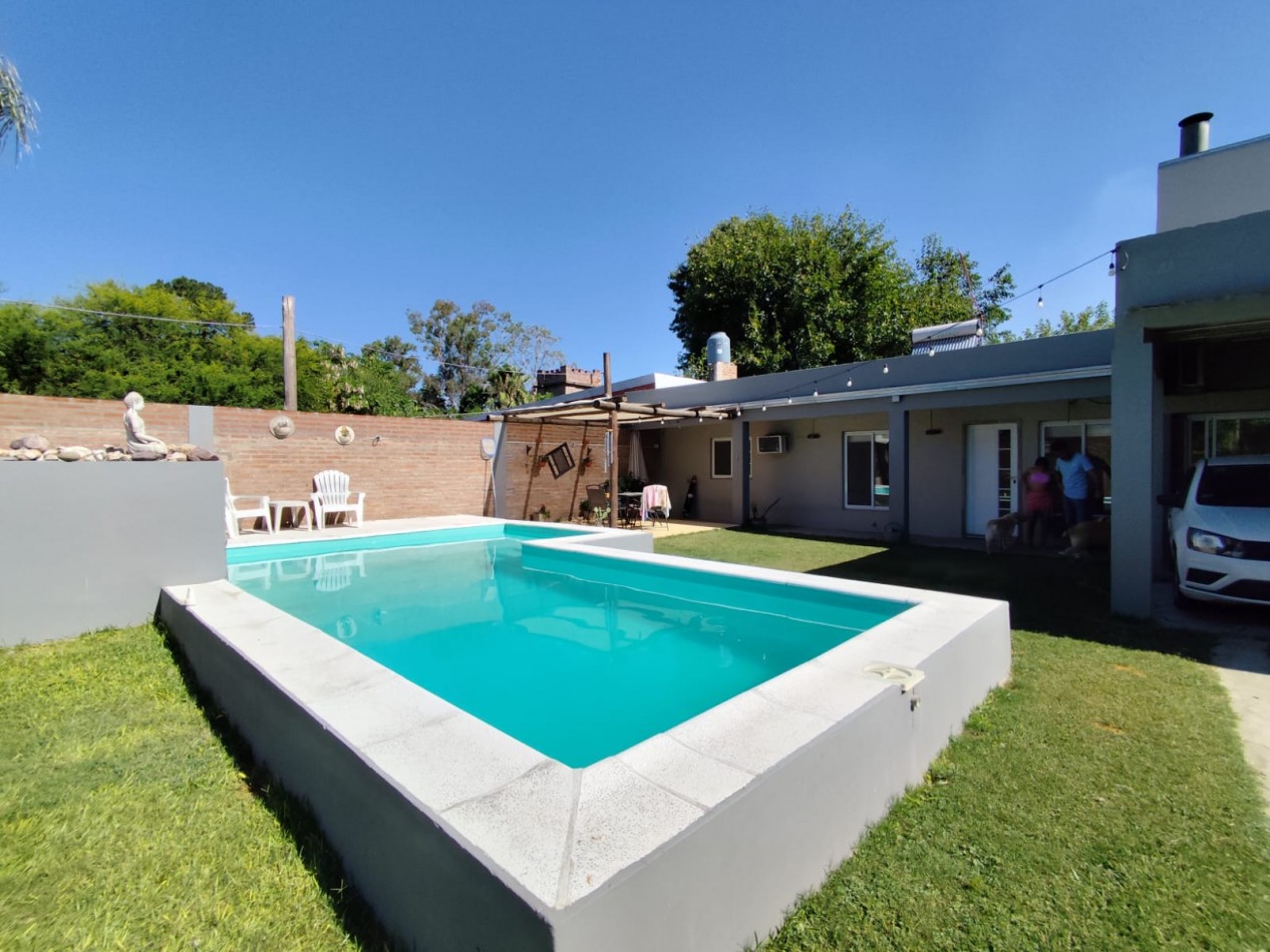 CASA QUINTA EN ARROYO LEYES - km 10,5 