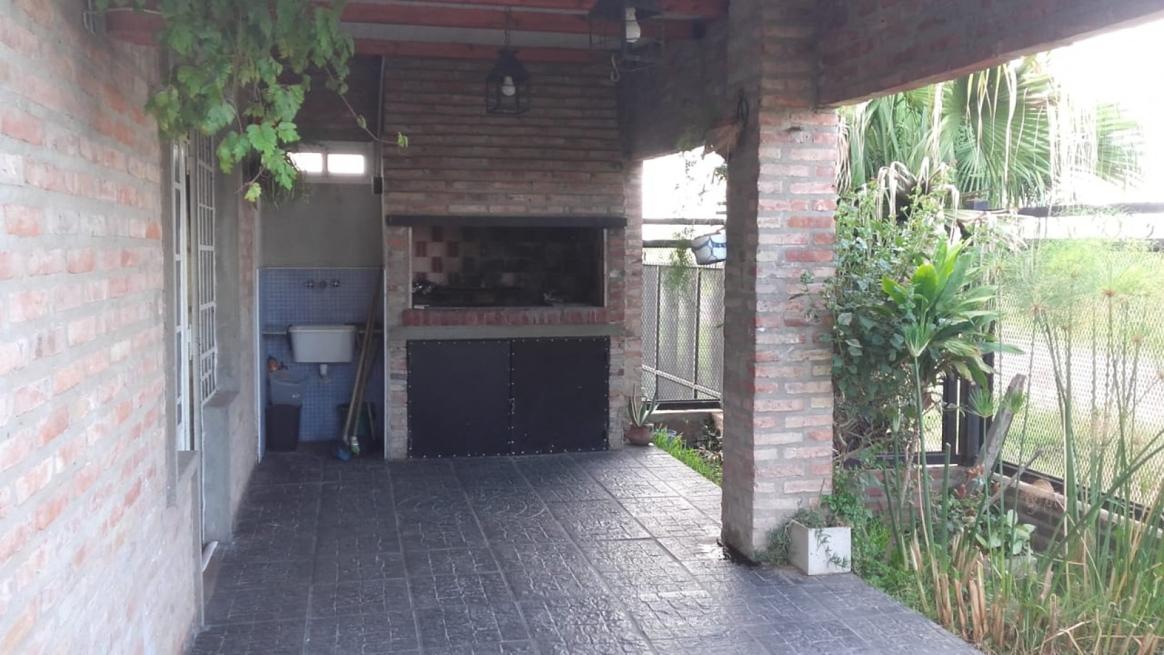 QUINTA EN CAIMA