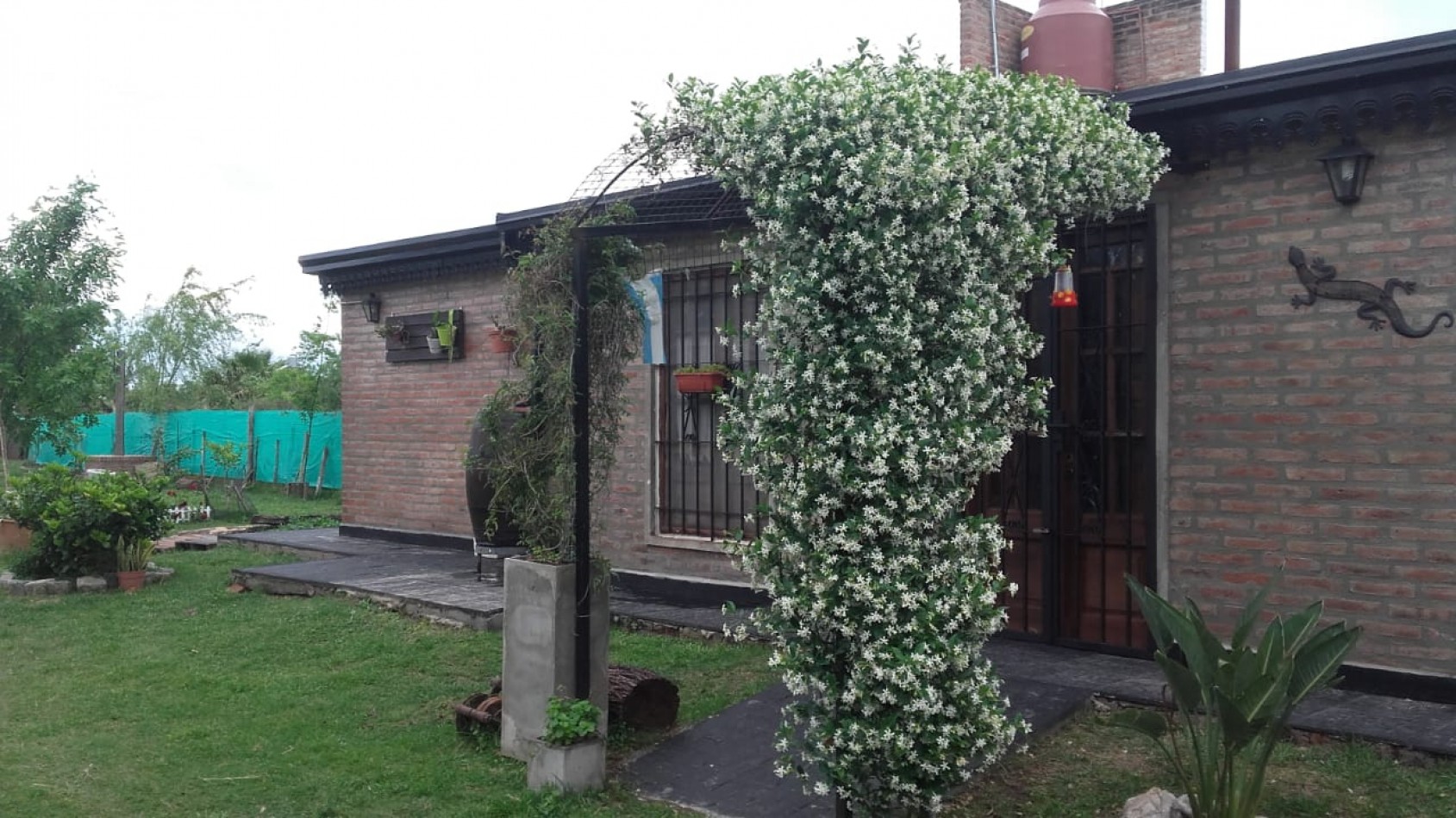 QUINTA EN CAIMA