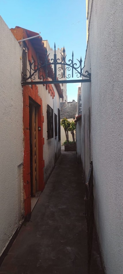 Interno entre boulevares