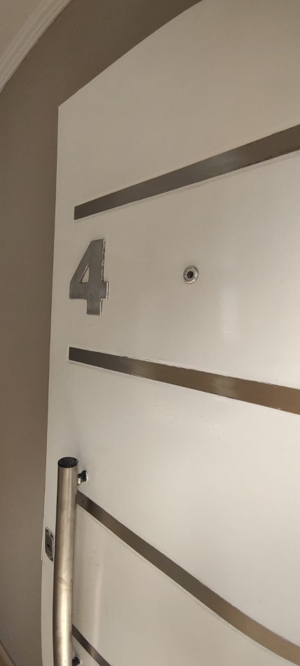 Departamento a estrenar en Sargento Cabral contrafrente