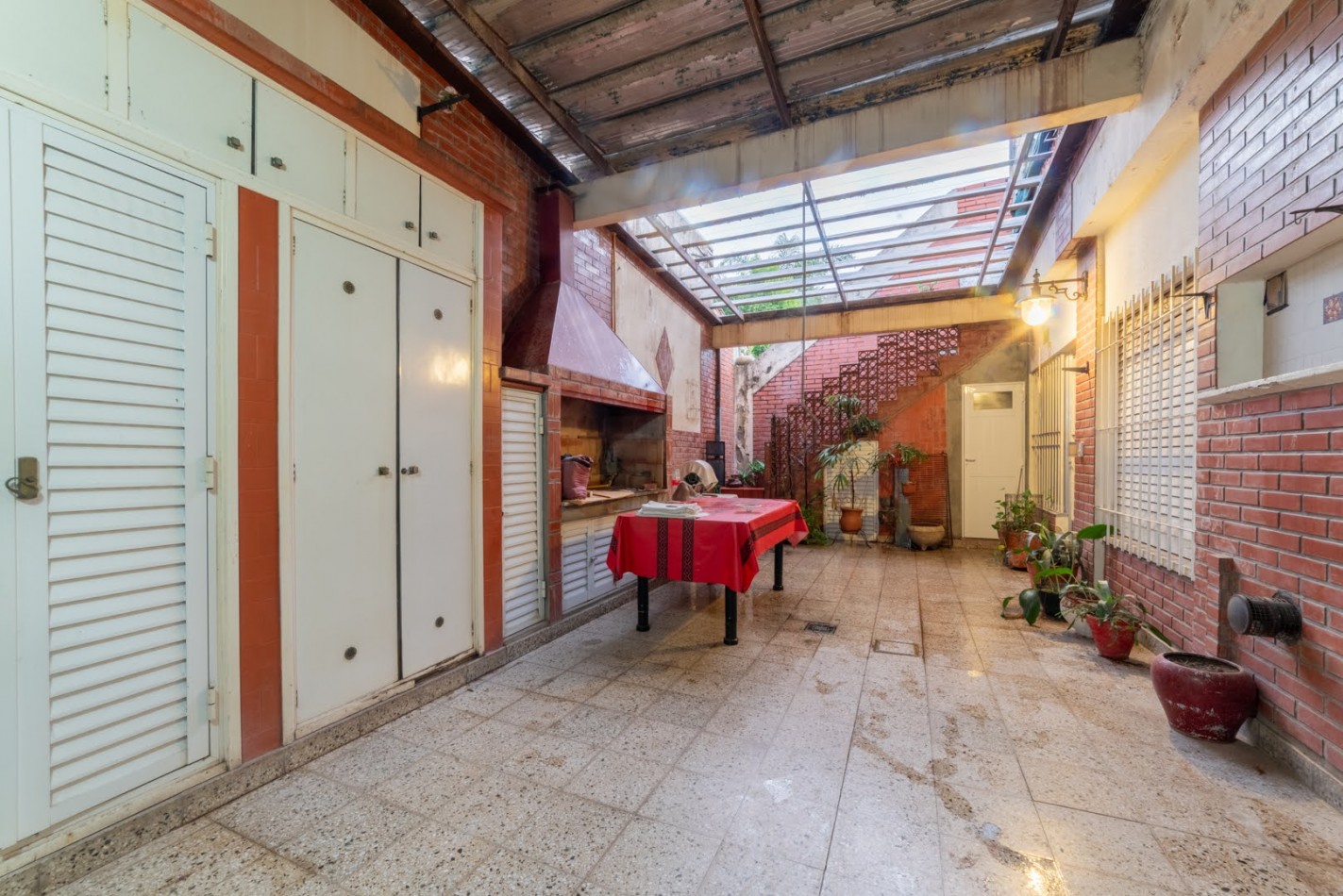 CASA EN LUCIANO TORRENT 1600