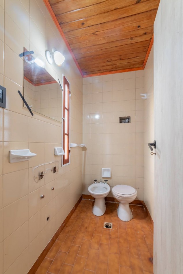 Se vende Casa + departamento independiente