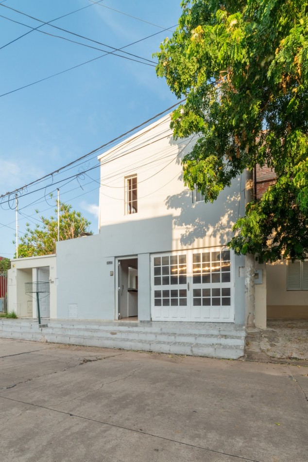 Se vende Casa + departamento independiente