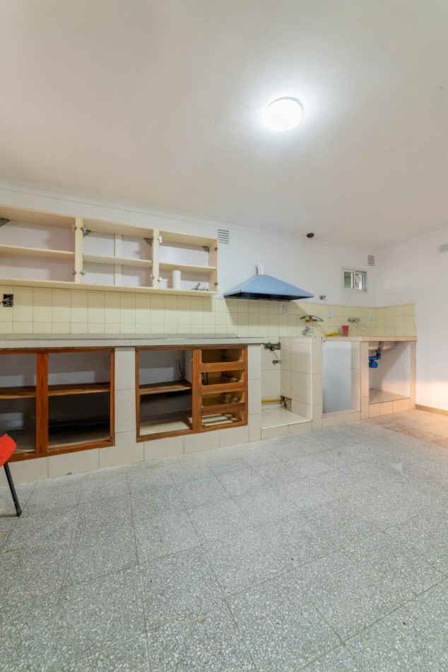 Se vende Casa + departamento independiente