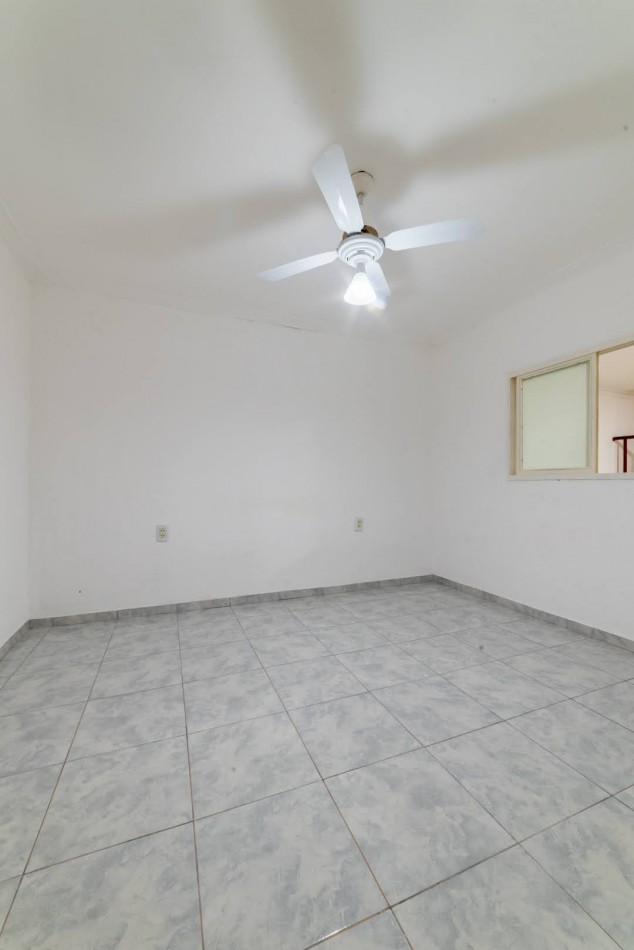 Se vende Casa + departamento independiente