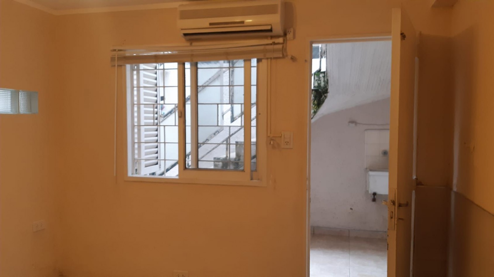 Departamento en Planta Baja a 3 cuadras de Bv. Pellegrini
