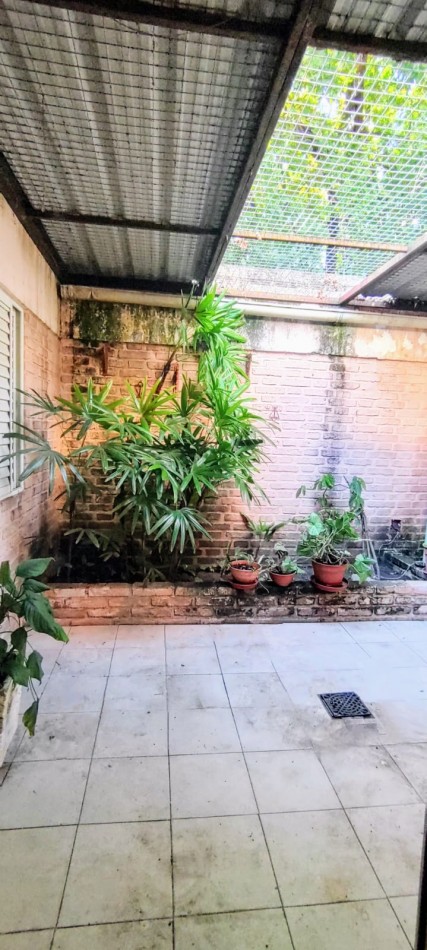 CASA EN SARGENTO CABRAL A PASOS DE GENERAL PAZ