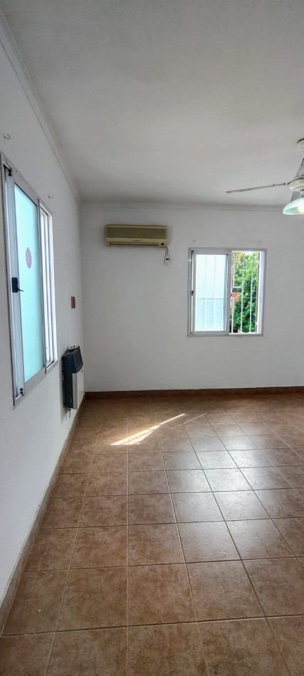 CASA EN SARGENTO CABRAL A PASOS DE GENERAL PAZ