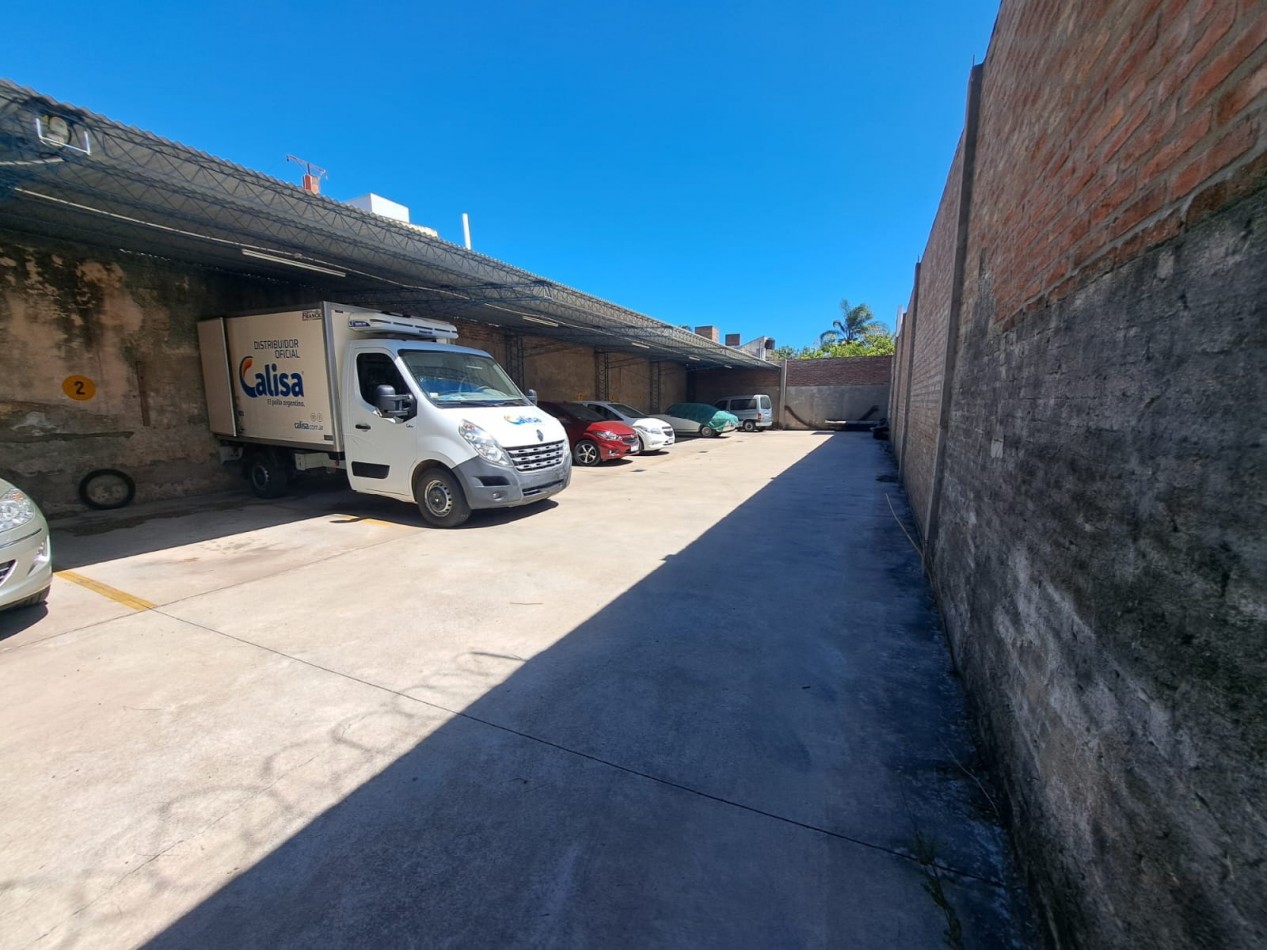 Terreno de 276m2 actualmente funciona como cocheras