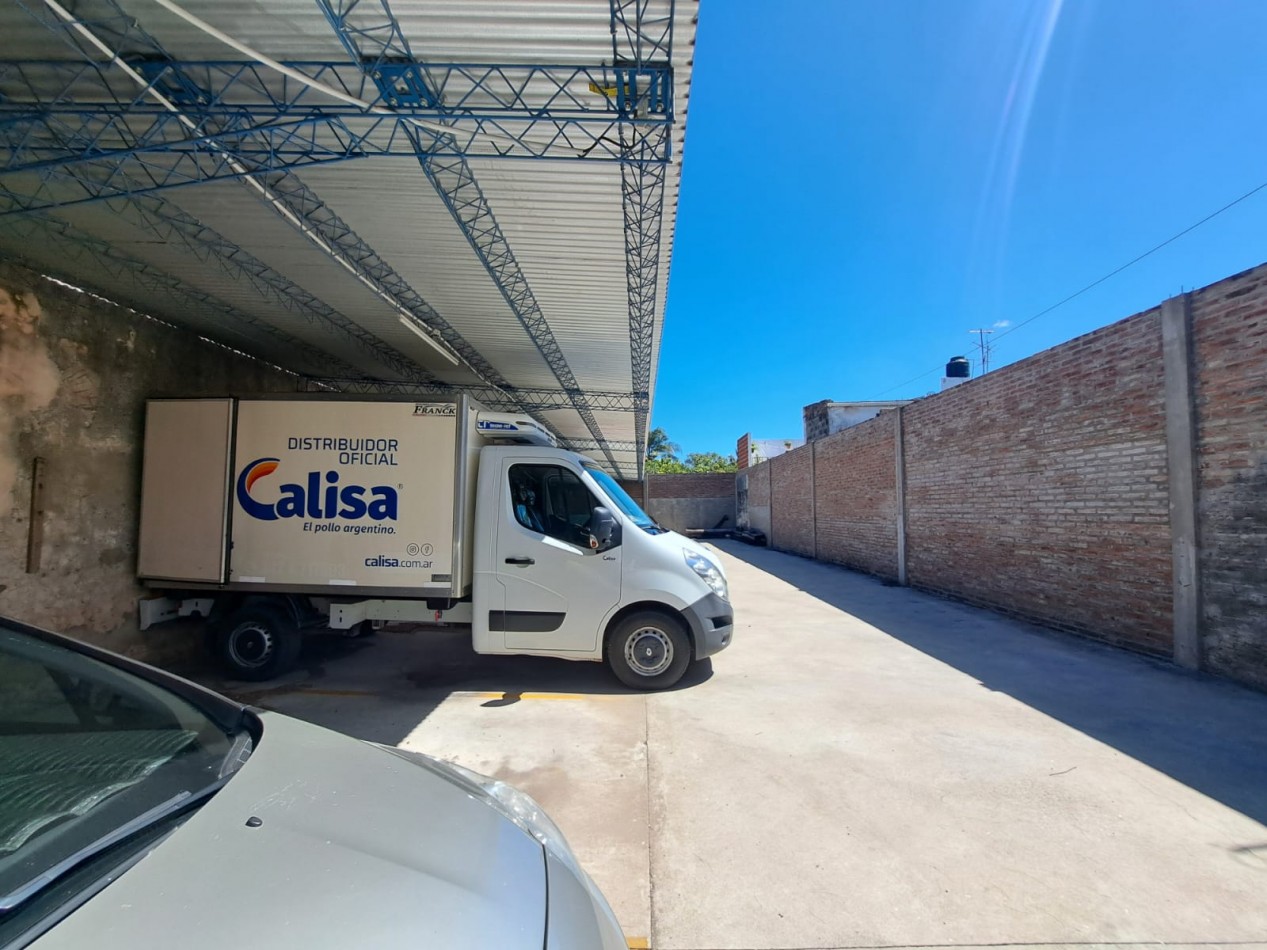 Terreno de 276m2 actualmente funciona como cocheras