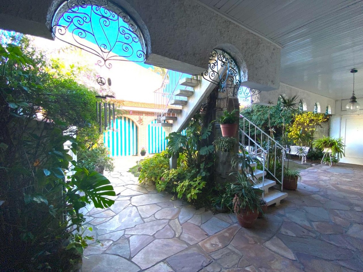 CASA EN GUADALUPE