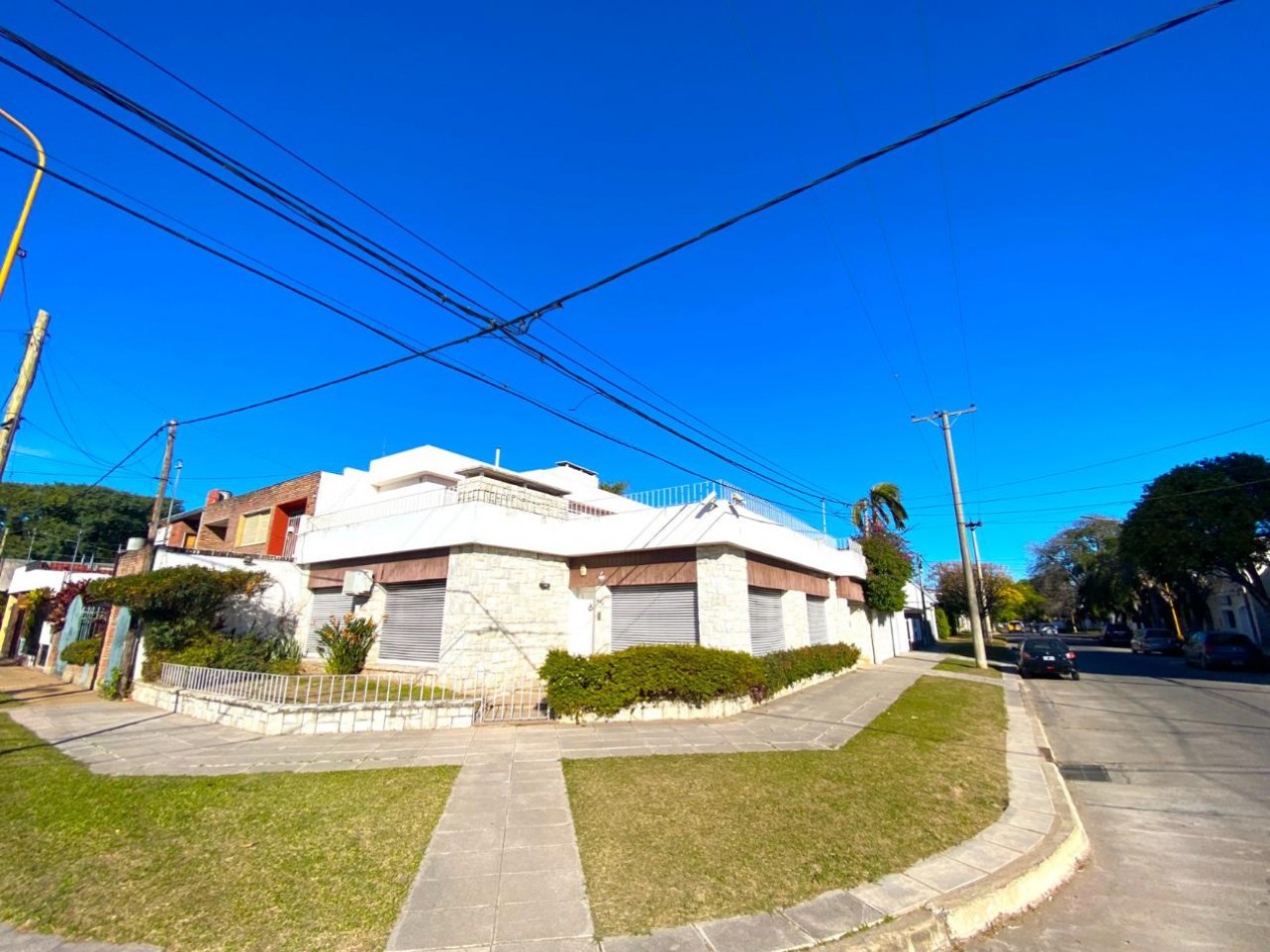 CASA EN GUADALUPE