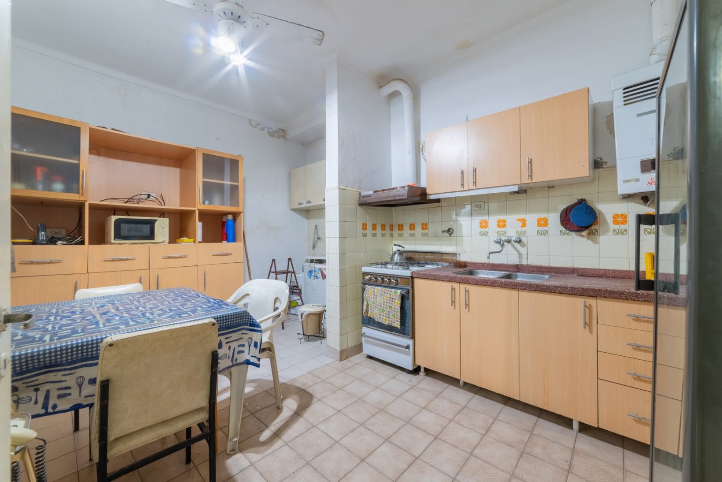 CASA EN CONSTITUYENTES