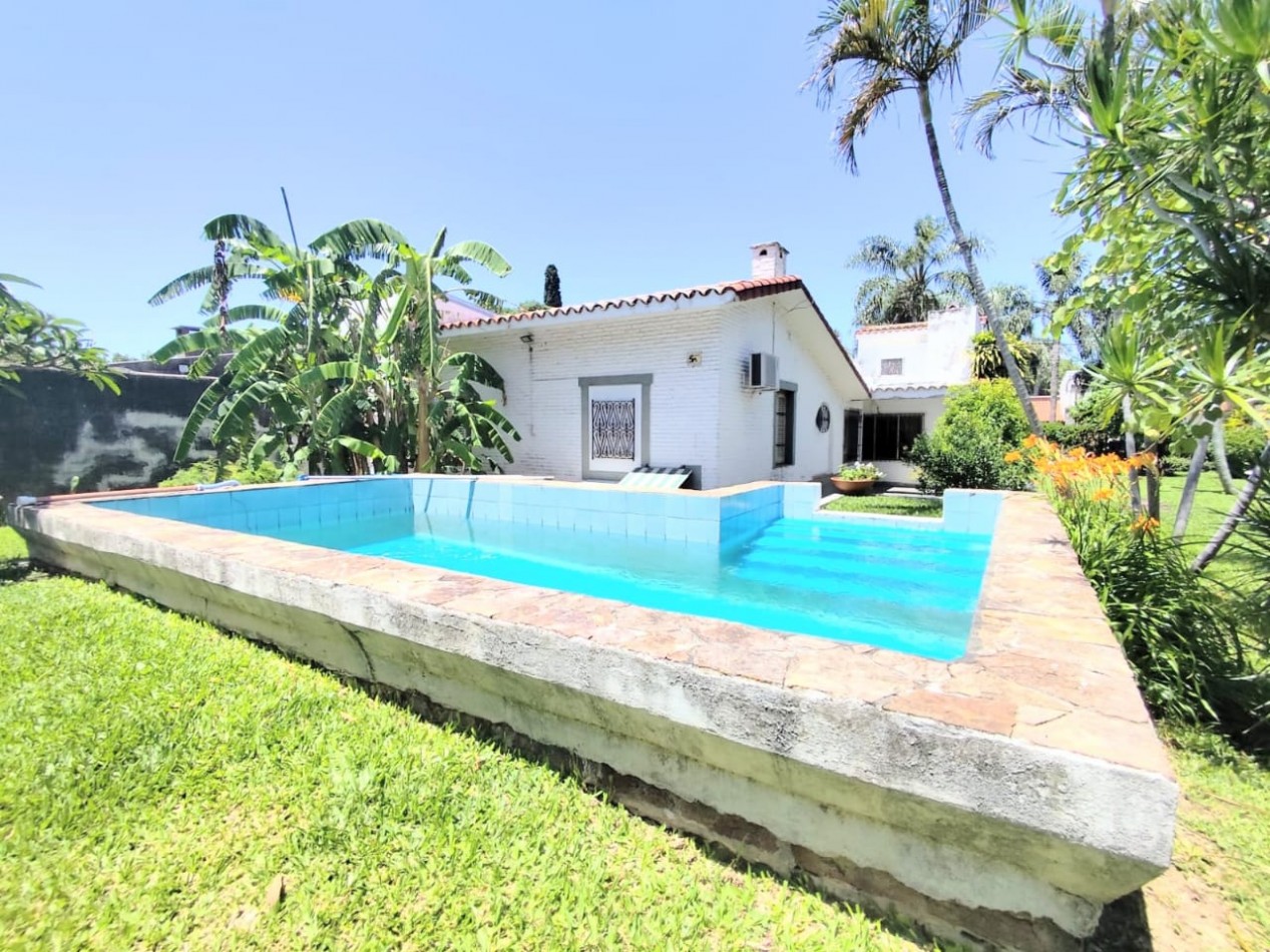 Amplia Casa en Guadalupe de 1000 m2 de terreno