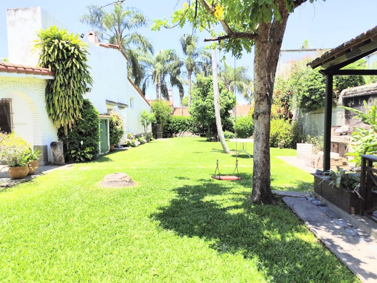 Amplia Casa en Guadalupe de 1000 m2 de terreno