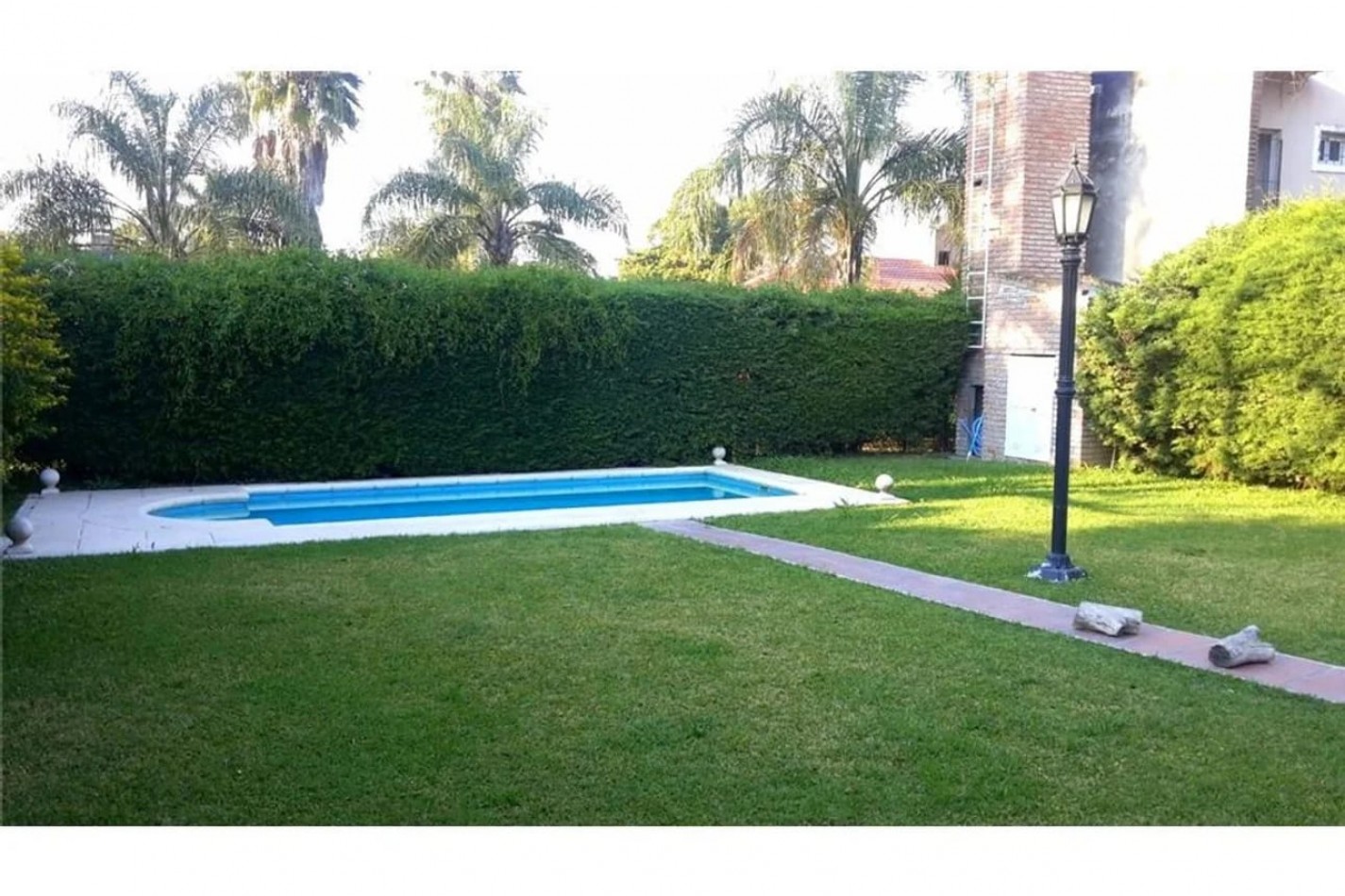 CASA DE 3 DORMITORIOS EN COUNTRY LA TATENGUITA