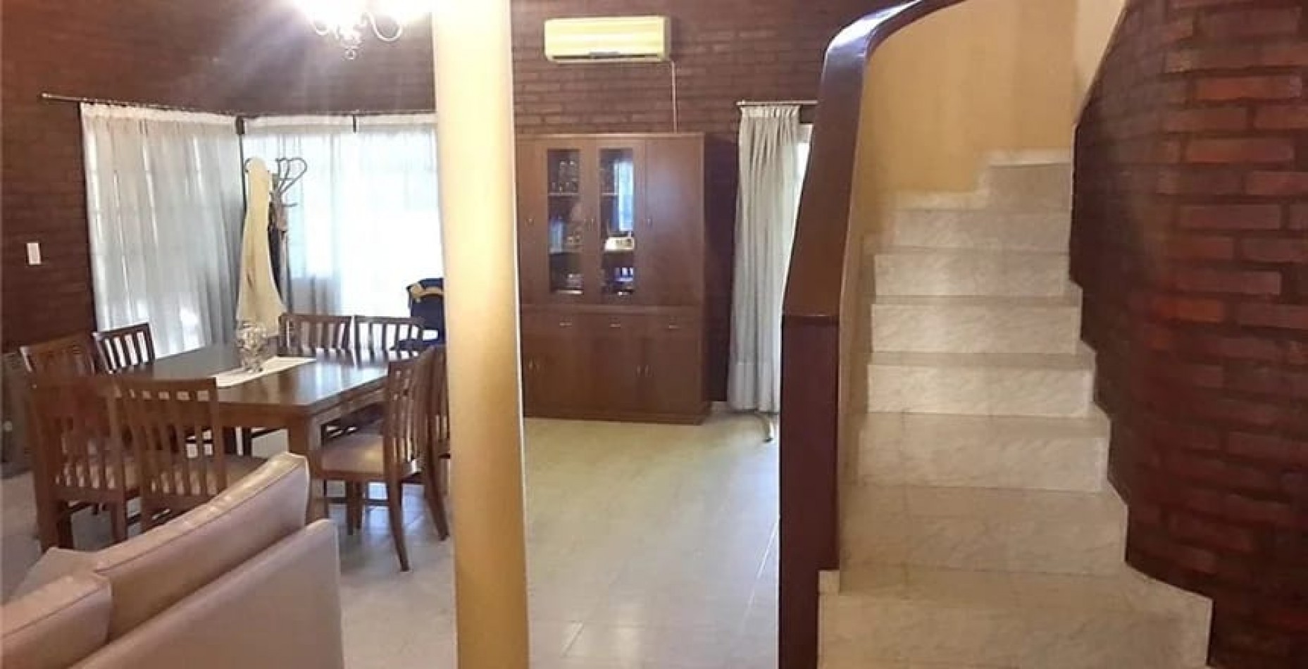 CASA DE 3 DORMITORIOS EN COUNTRY LA TATENGUITA