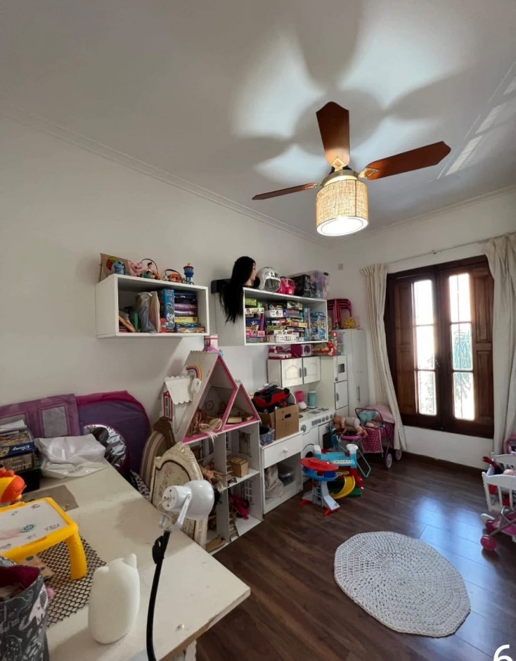 CASA IMPECABLE EN CANDIOTI A PASOS DE BV