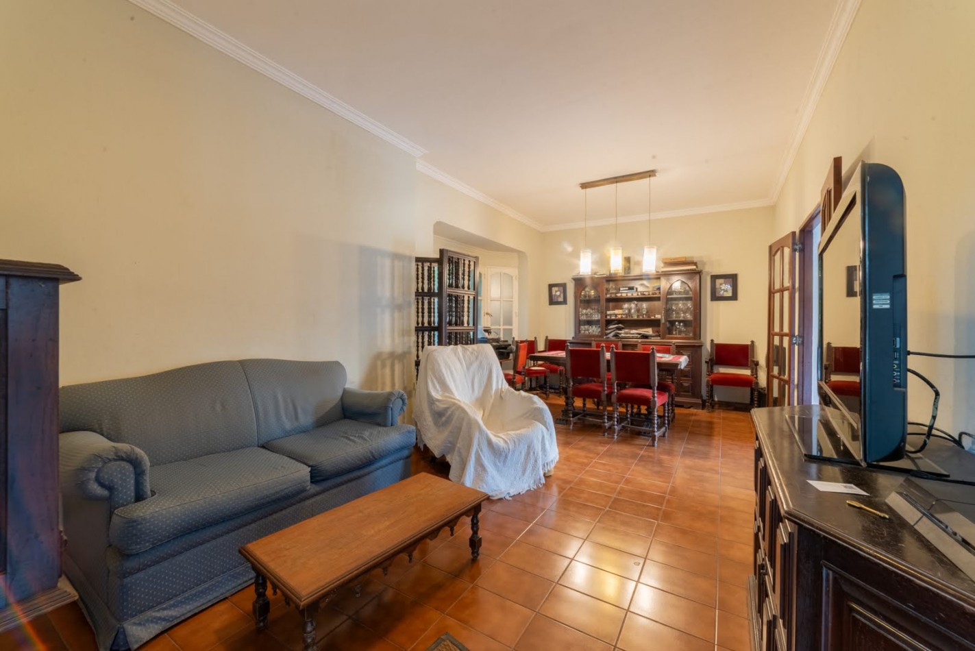 CASA EN GUADALUPE A 1 CUADRA DE LA COSTANERA