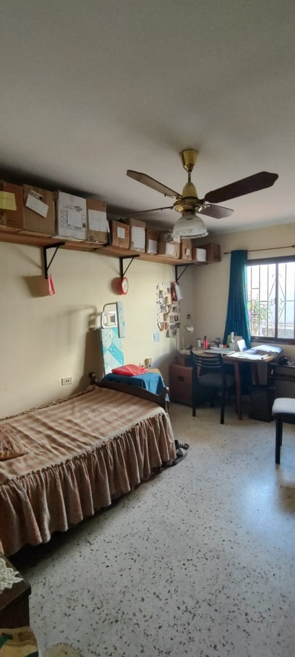 CASA DE 4 DORMITORIOS