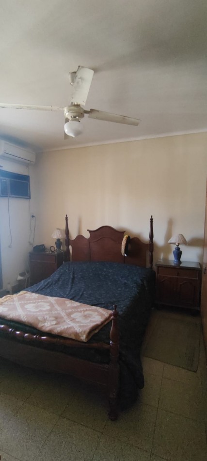 CASA DE 4 DORMITORIOS