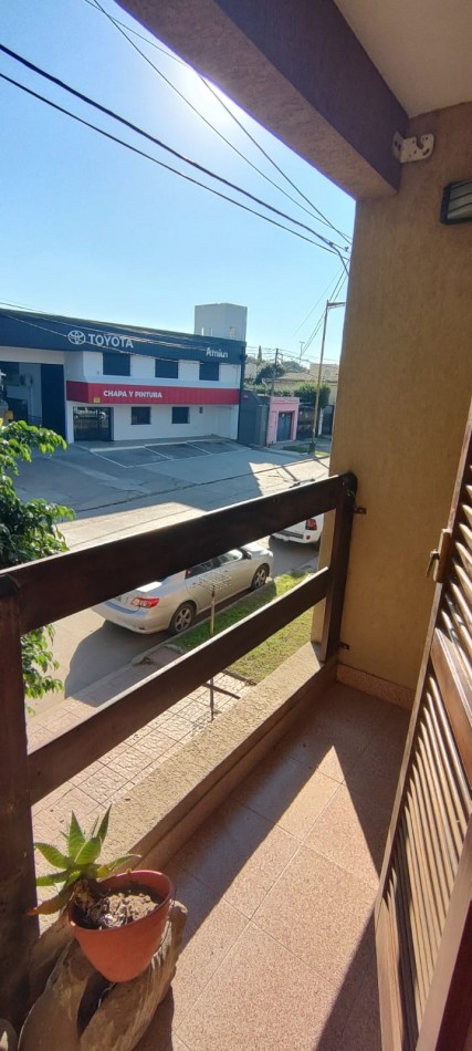CASA DE 4 DORMITORIOS
