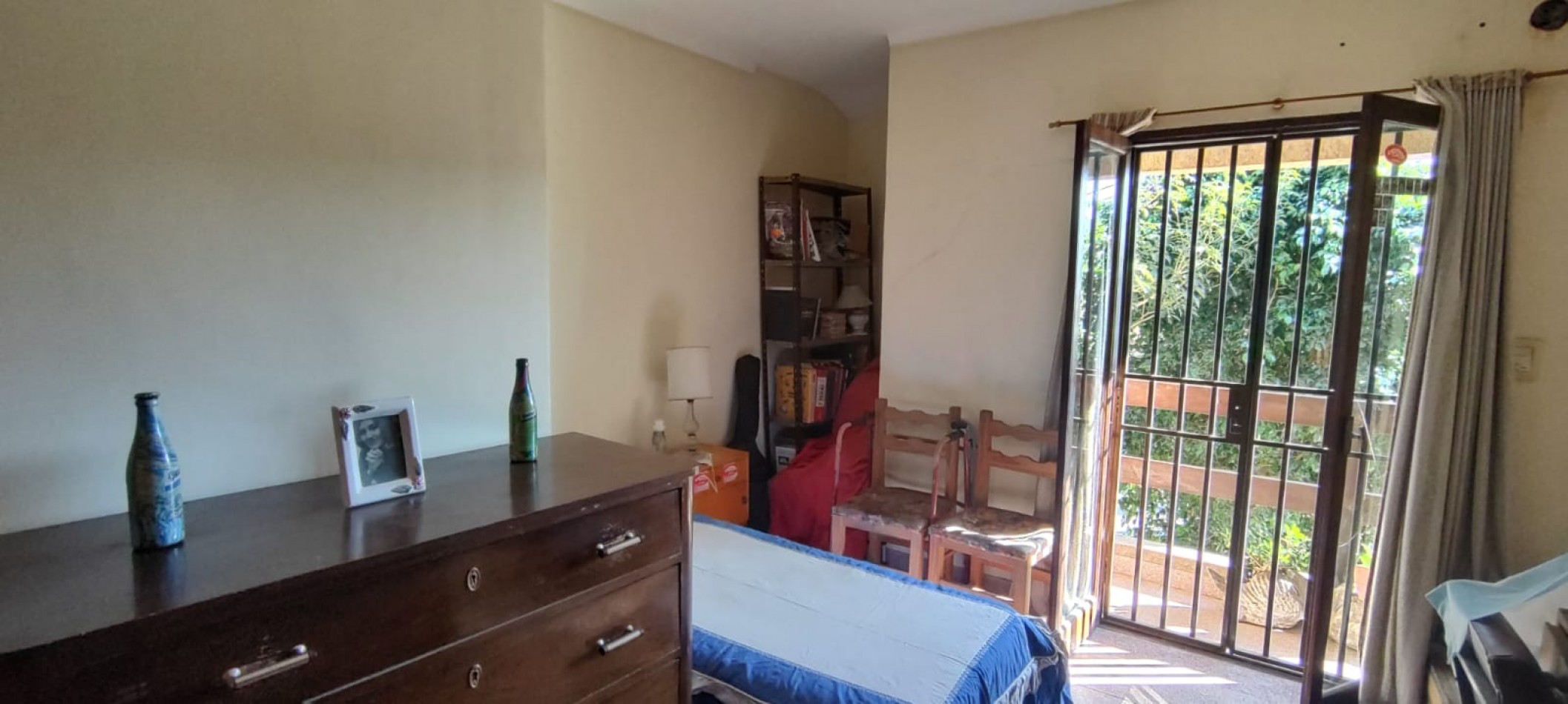 CASA DE 4 DORMITORIOS