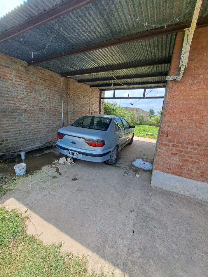 CASA EN CABAÑA LEIVA