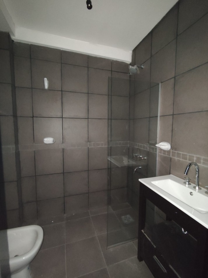 Departamento a metros de BV