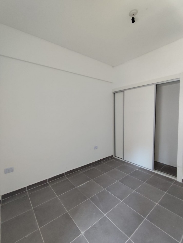 Departamento a metros de BV