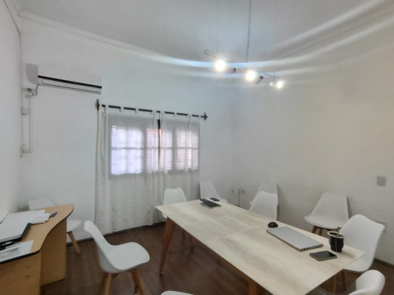 CASA EN CONSTITUYENTES