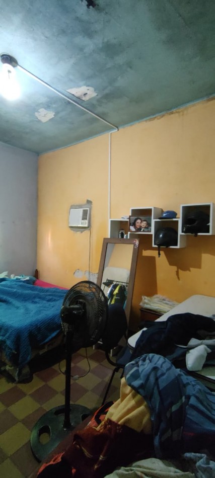 CASA INTERNA A REFACCIONAR A METROS DE ARISTOBULO