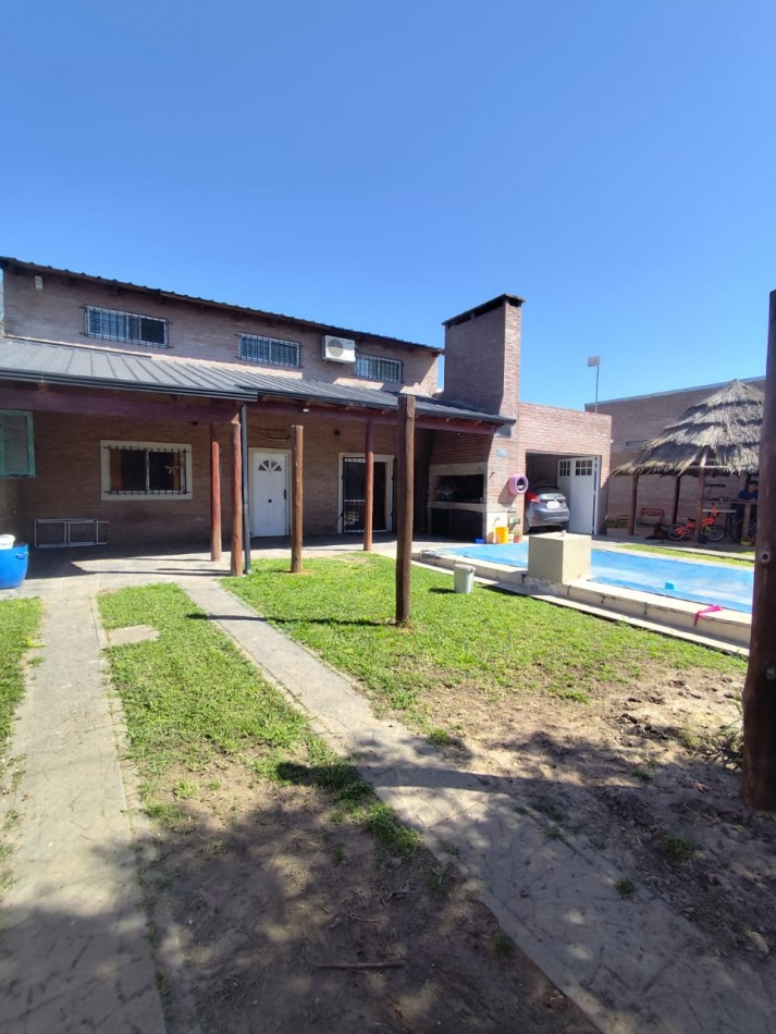 CASA EN BARRIO CAIMA