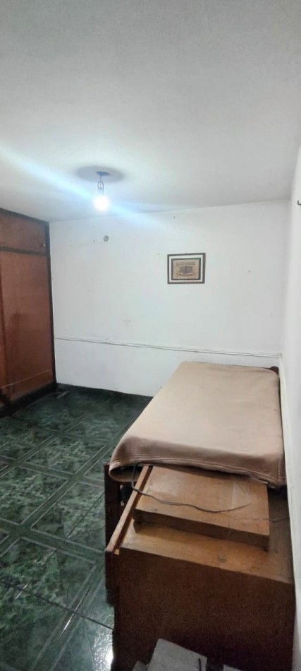 CASA 4 DORMITORIOS EN GUADALUPE OESTE