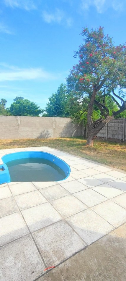 Casa con pileta en Rincon