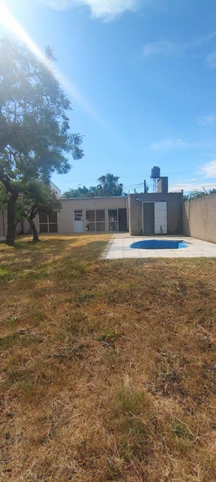 Casa con pileta en Rincon