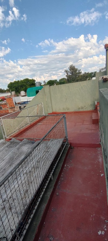 Casa + departamento en Barrio Roma