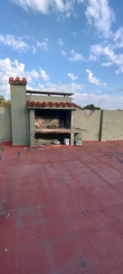 Casa + departamento en Barrio Roma