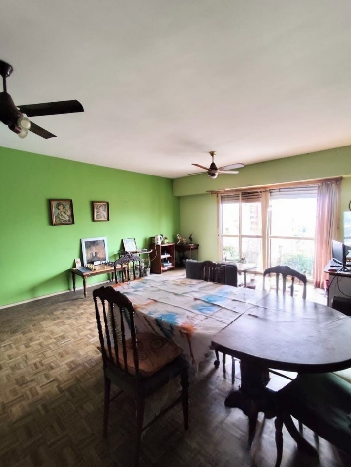 Departamento sobre la peatonal