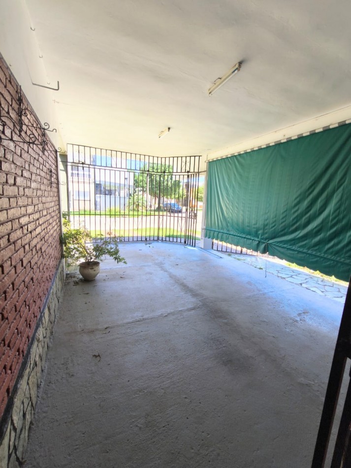 Casa 2 cuadras de general paz