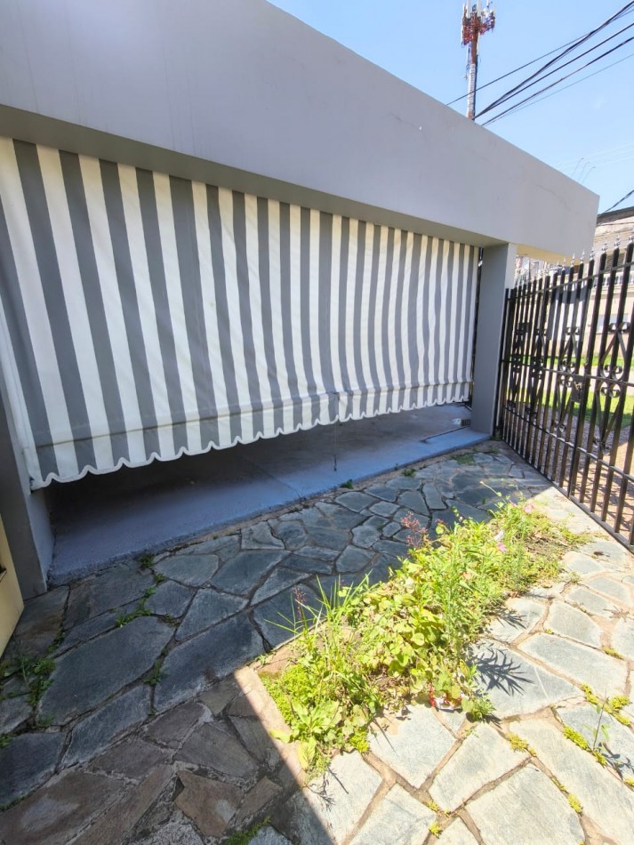Casa 2 cuadras de general paz