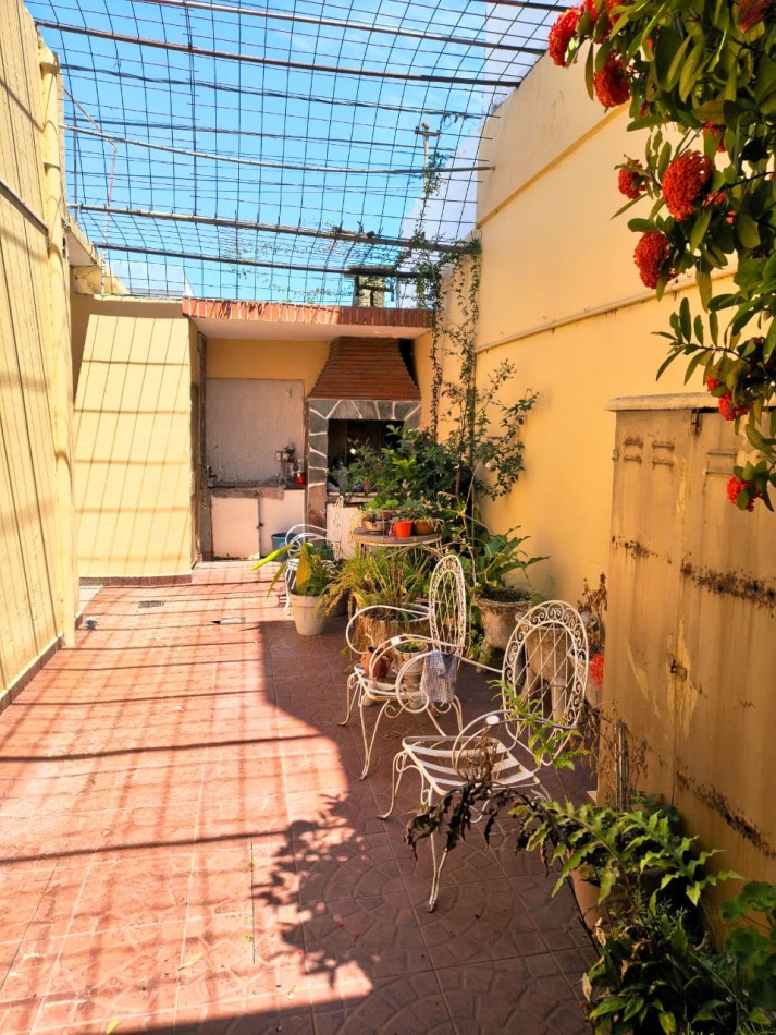 Casa 2 cuadras de general paz