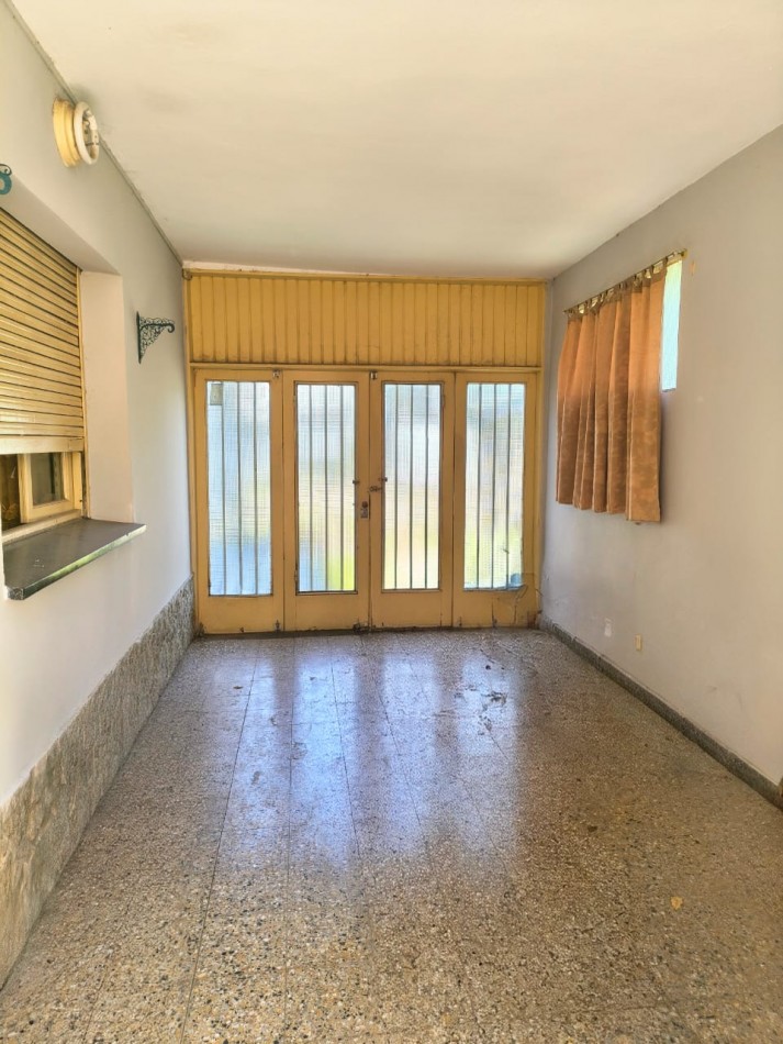 Casa 2 cuadras de general paz