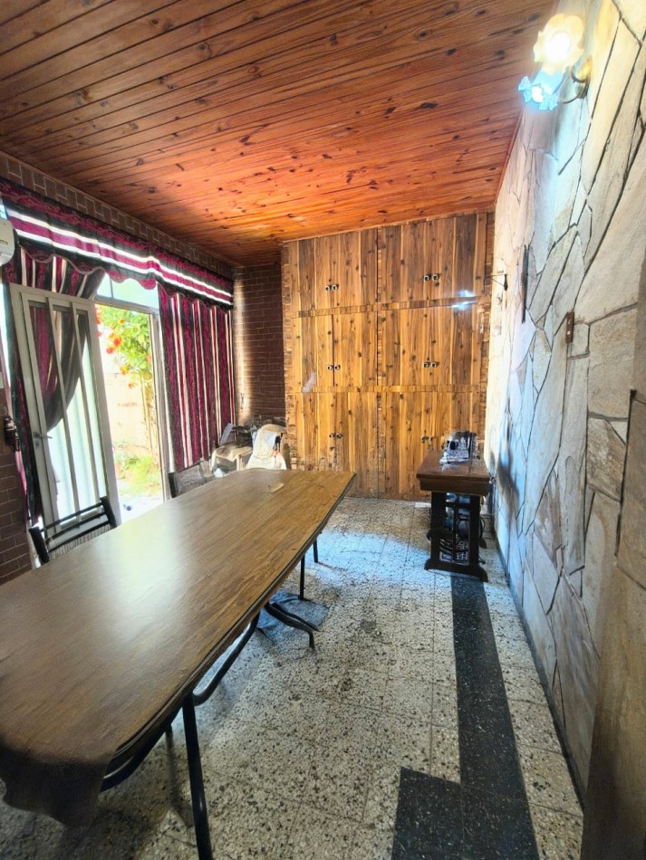 Casa 2 cuadras de general paz