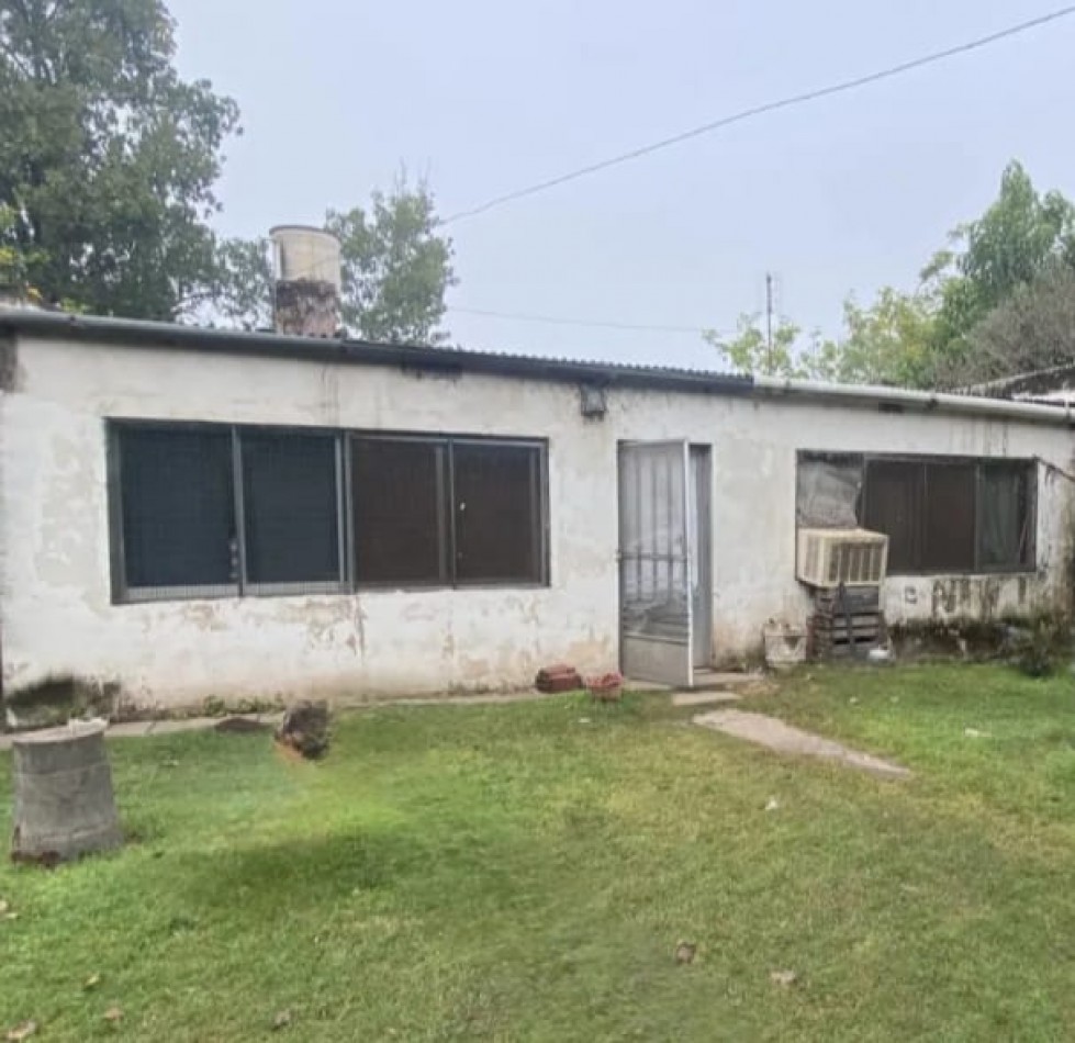 Hectareas a cinco cuadras de Aristobulo