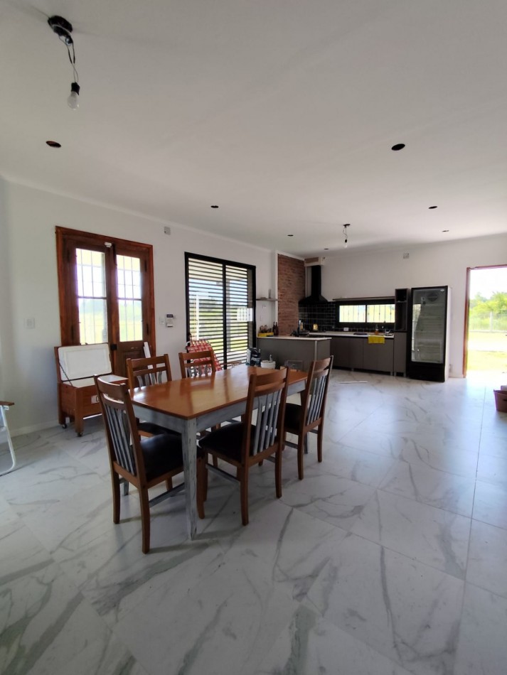 CASA QUINTA a ESTRENAR en  COLASTINE NORTE