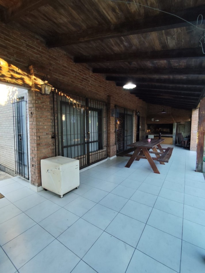 Se vende CASA-QUINTA en CAIMA A METROS DEL RIO